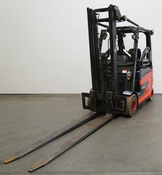 Linde E 25/600 HL 387 - Carretilla elevadora eléctrica: foto 1 Linde E 25/600 HL 387 - Carretilla elevadora eléctrica: foto 1