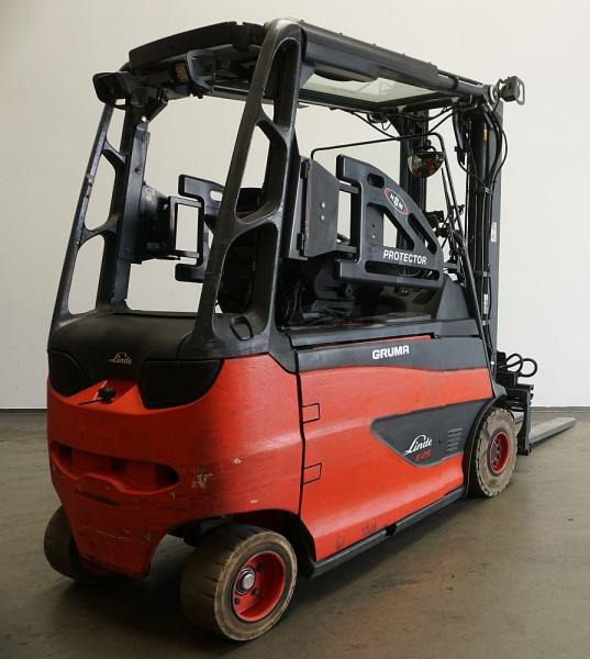Linde E 25/600 RHL 387-00 - Carretilla elevadora eléctrica: foto 2 Linde E 25/600 RHL 387-00 - Carretilla elevadora eléctrica: foto 2