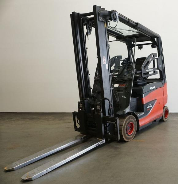 Linde E 25/600 RHL 387 - Carretilla elevadora eléctrica: foto 1 Linde E 25/600 RHL 387 - Carretilla elevadora eléctrica: foto 1