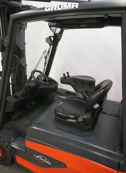 Linde E 25 L 387 - Carretilla elevadora eléctrica: foto 3 Linde E 25 L 387 - Carretilla elevadora eléctrica: foto 3