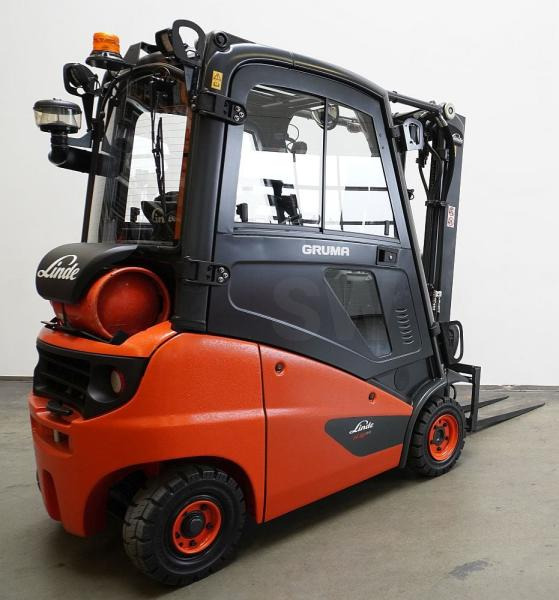 Linde H 16 T EVO 391-00 - Carretilla elevadora de gas: foto 2 Linde H 16 T EVO 391-00 - Carretilla elevadora de gas: foto 2