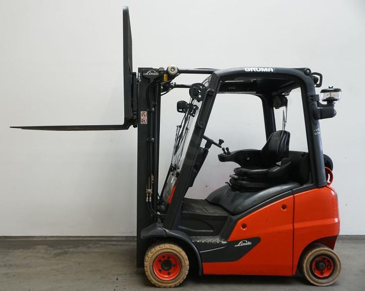 Linde H 16 T EVO 391-00 - Carretilla elevadora de gas: foto 4 Linde H 16 T EVO 391-00 - Carretilla elevadora de gas: foto 4