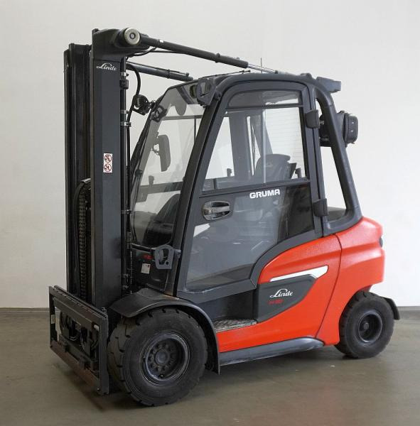 Linde H 30 D 1202 - Carretilla elevadora diésel: foto 1 Linde H 30 D 1202 - Carretilla elevadora diésel: foto 1