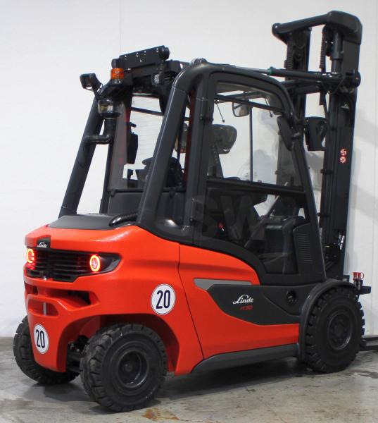 Linde H 30 D 1202 - Carretilla elevadora diésel: foto 2 Linde H 30 D 1202 - Carretilla elevadora diésel: foto 2