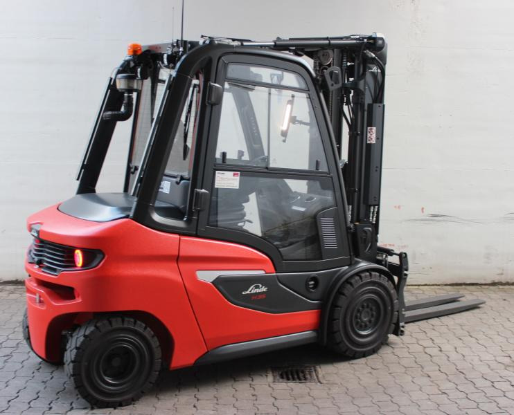 Linde H 35 D 1202 - Carretilla elevadora diésel: foto 2 Linde H 35 D 1202 - Carretilla elevadora diésel: foto 2