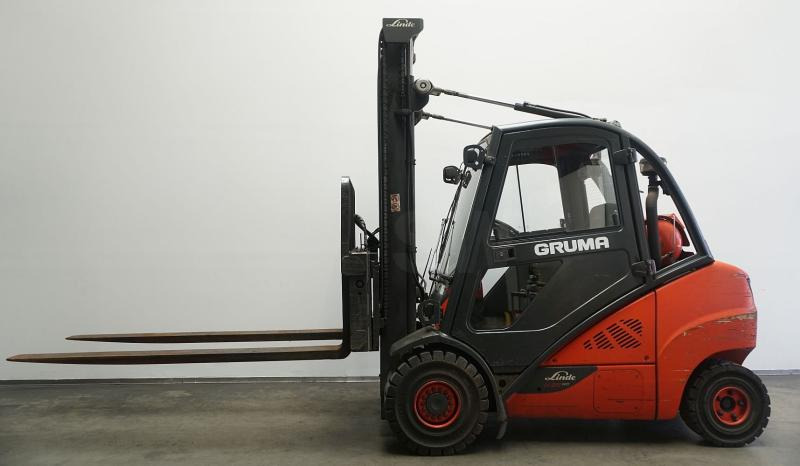Linde H 35 T EVO 393-02 - Carretilla elevadora de gas: foto 4 Linde H 35 T EVO 393-02 - Carretilla elevadora de gas: foto 4