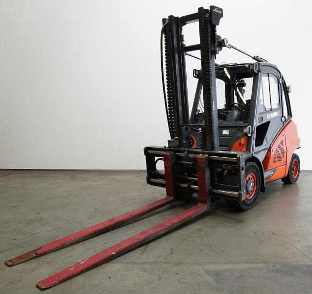 Linde H 50 D/600 EVO 394-02 - Carretilla elevadora diésel: foto 1 Linde H 50 D/600 EVO 394-02 - Carretilla elevadora diésel: foto 1