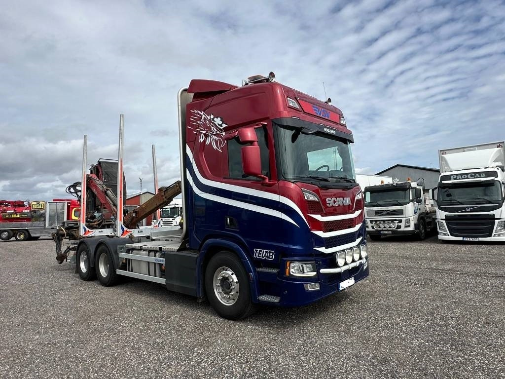 Scania R650B 6X4 NB - Camión forestal: foto 1 Scania R650B 6X4 NB - Camión forestal: foto 1