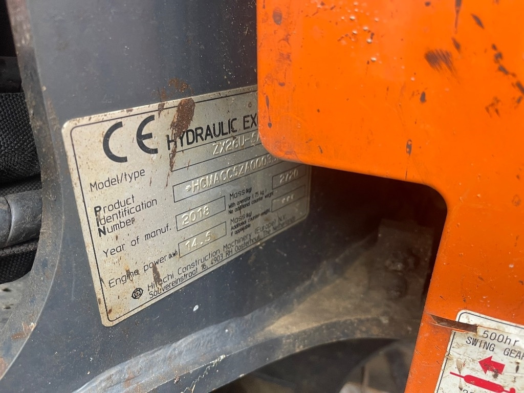 Hitachi ZX 26 U-5 A CLR - Miniexcavadora: foto 5 Hitachi ZX 26 U-5 A CLR - Miniexcavadora: foto 5