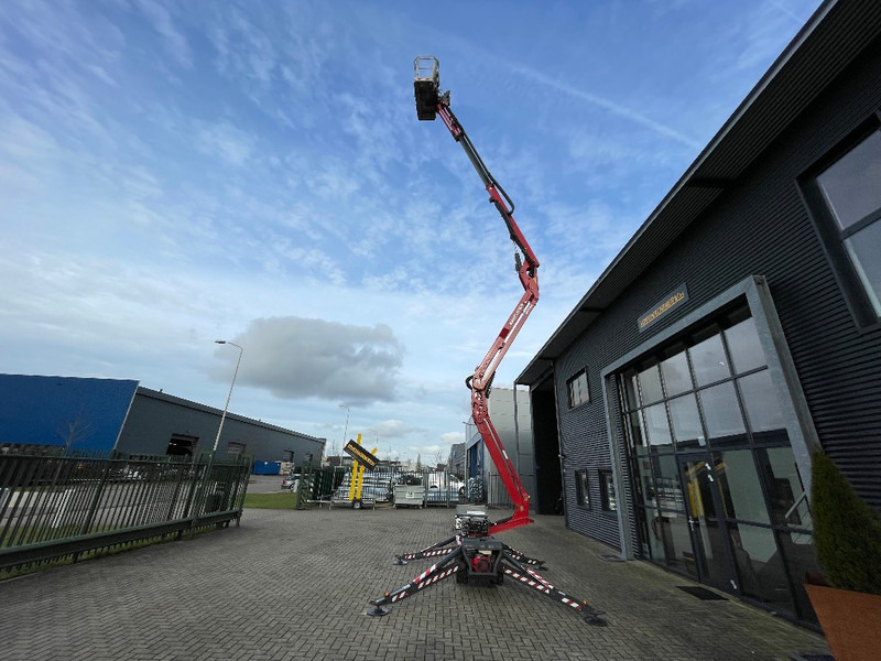 Hinowa Lightlift 15.70 - Plataforma articulada, Plataforma araña: foto 2 Hinowa Lightlift 15.70 - Plataforma articulada, Plataforma araña: foto 2