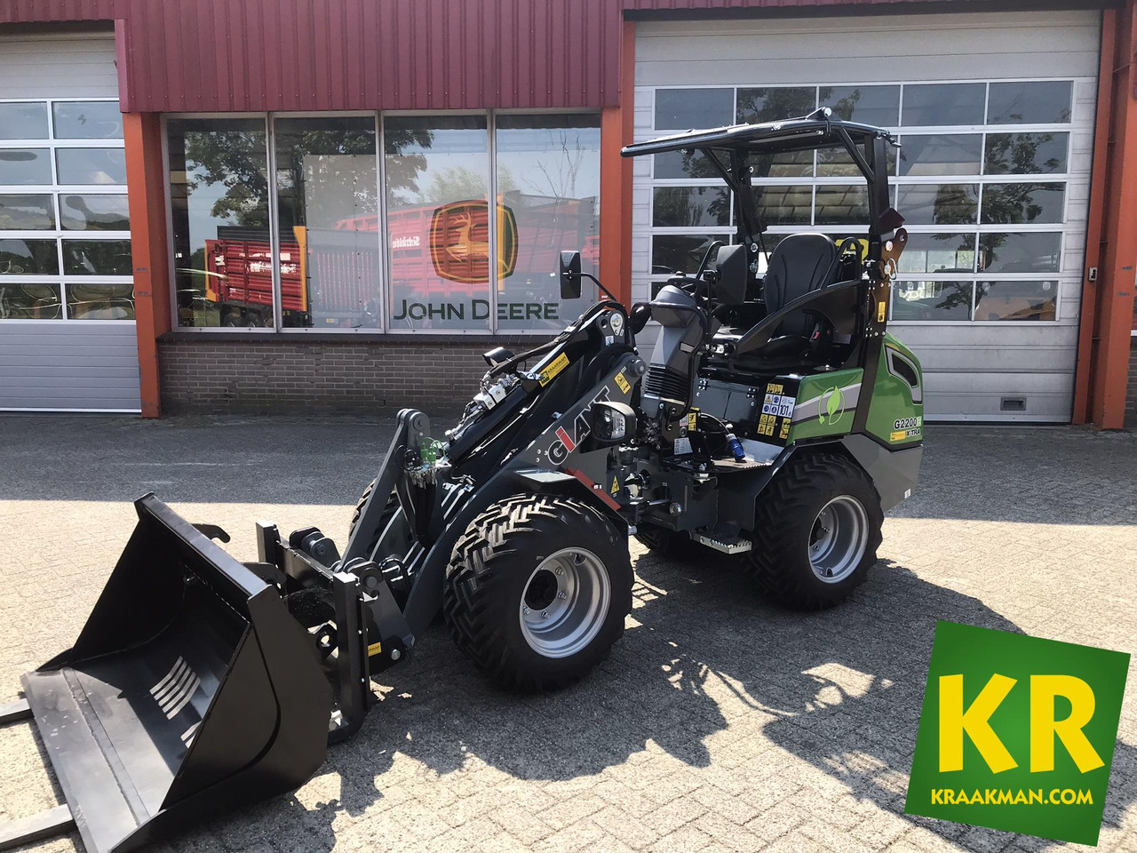 Giant G2200E - Cargadora articulada: foto 1 Giant G2200E - Cargadora articulada: foto 1