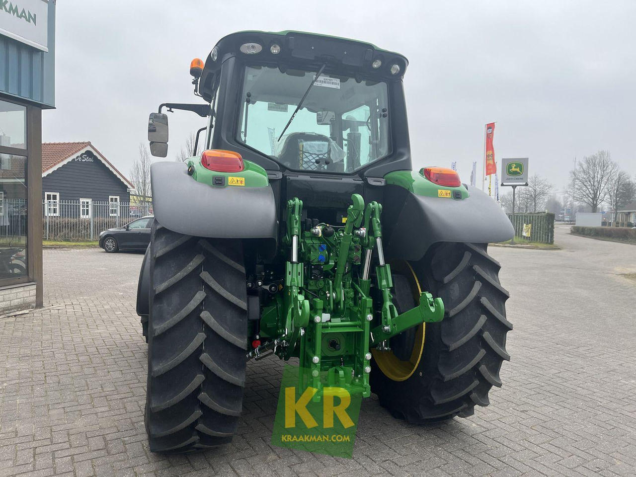 John Deere 6100M - Tractor: foto 4 John Deere 6100M - Tractor: foto 4