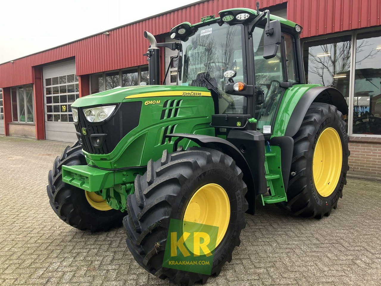 John Deere 6140M - Tractor: foto 1 John Deere 6140M - Tractor: foto 1