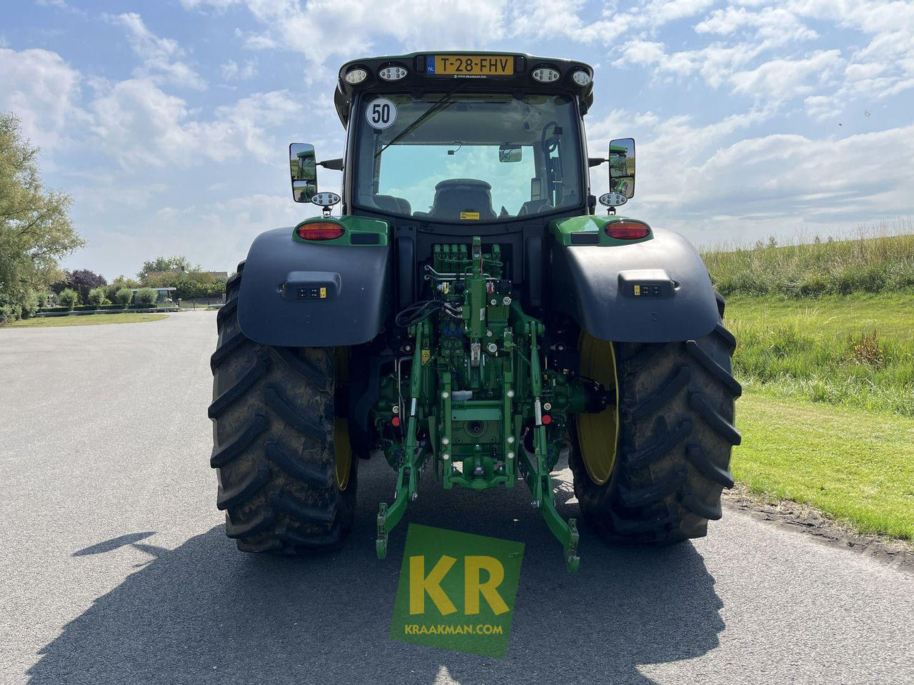 John Deere 6R 185 - Tractor: foto 4 John Deere 6R 185 - Tractor: foto 4