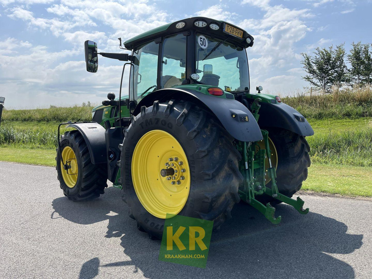 John Deere 6R 185 - Tractor: foto 3 John Deere 6R 185 - Tractor: foto 3