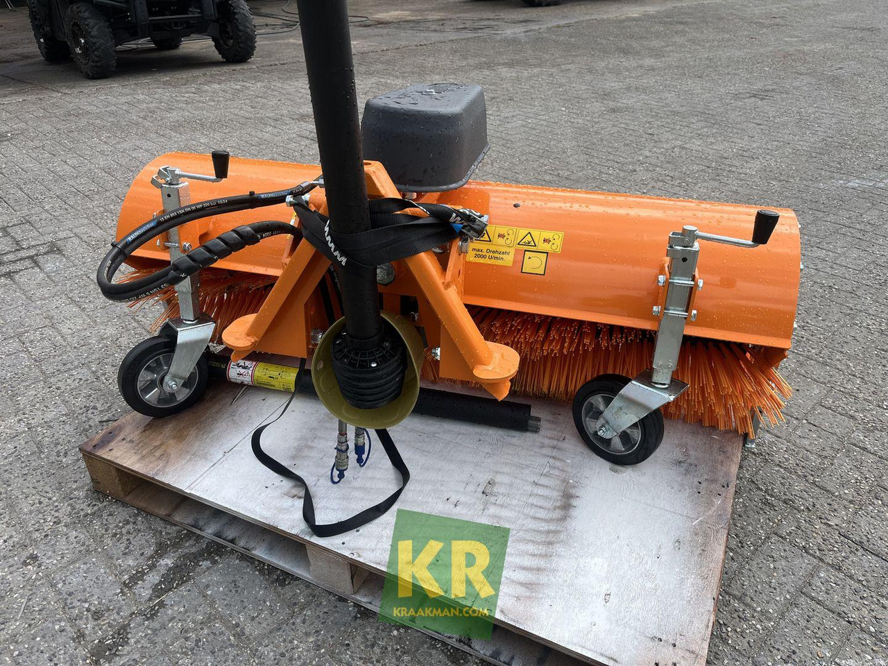 SWE-16-45 Matev - Barredora cucharón: foto 1 SWE-16-45 Matev - Barredora cucharón: foto 1