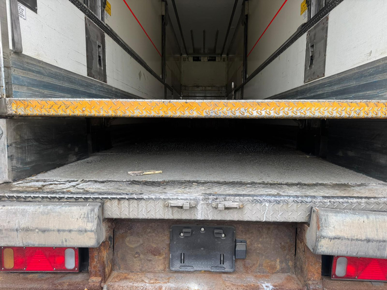 Semirremolque frigorífico Gray and Adams 2010 Vector 1850 MT – D11: foto 15