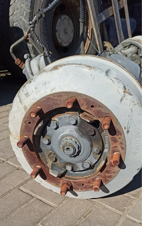 MERCEDES-BENZ ATEGO 4X4 AL3/40DS-6.0 - Eje y piezas para Camión: foto 2 MERCEDES-BENZ ATEGO 4X4 AL3/40DS-6.0 - Eje y piezas para Camión: foto 2