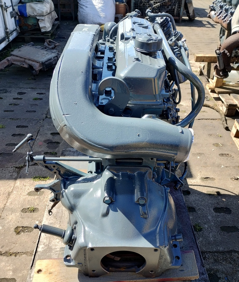 MERCEDES BENZ Engine Silnik Mercedes OM 366 140hp 814 914 1114 1314 - Motor para Camión: foto 4 MERCEDES BENZ Engine Silnik Mercedes OM 366 140hp 814 914 1114 1314 - Motor para Camión: foto 4