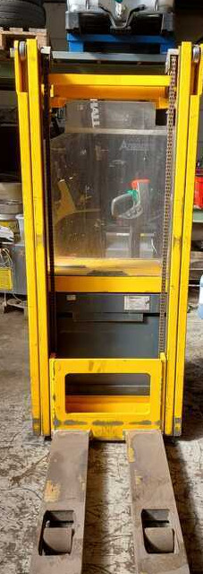 Jungheinrich EJC14 - Apilador: foto 2 Jungheinrich EJC14 - Apilador: foto 2