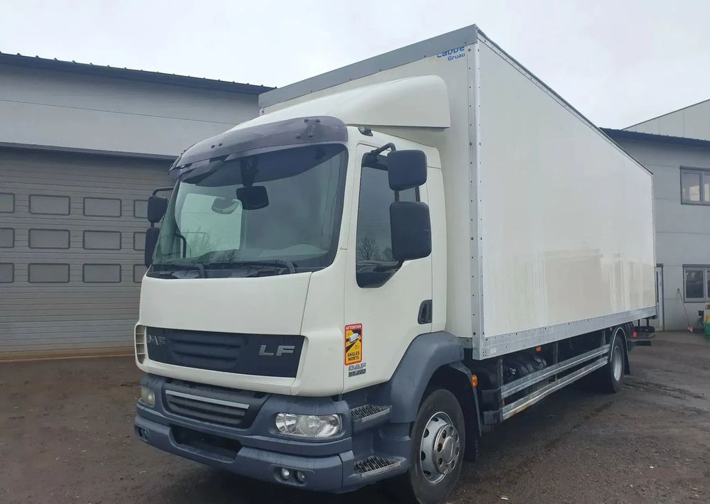 DAF LF 55 220 - Camión frigorífico: foto 1 DAF LF 55 220 - Camión frigorífico: foto 1