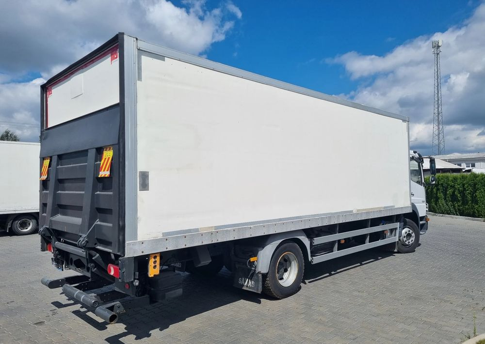 Mercedes-Benz Atego 1224 - Camión frigorífico: foto 3 Mercedes-Benz Atego 1224 - Camión frigorífico: foto 3