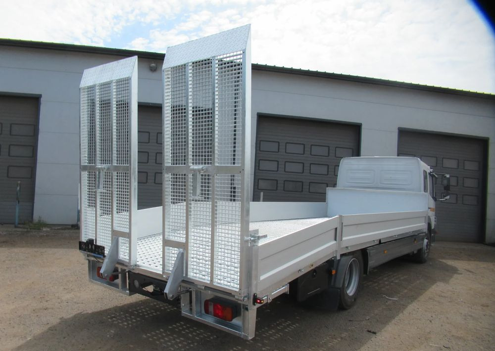 Mercedes-Benz Atego 1224 - Grua de remolque autos: foto 1 Mercedes-Benz Atego 1224 - Grua de remolque autos: foto 1