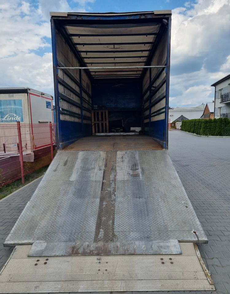 Mercedes-Benz Atego 1229 - Grua de remolque autos: foto 2 Mercedes-Benz Atego 1229 - Grua de remolque autos: foto 2