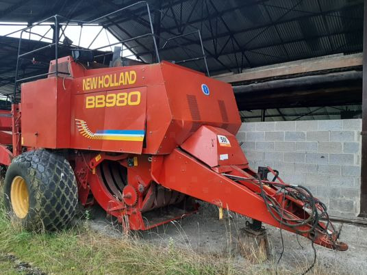 MASSEY FERGUSON, FENDT, HESSTON, NEW HOLLAND - Piezas de recambio: foto 1 MASSEY FERGUSON, FENDT, HESSTON, NEW HOLLAND - Piezas de recambio: foto 1