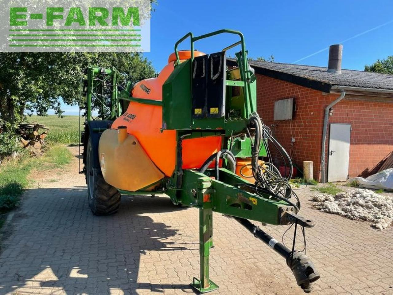 Pulverizador arrastrado Amazone ux 4200 special: foto 6 Pulverizador arrastrado Amazone ux 4200 special: foto 6