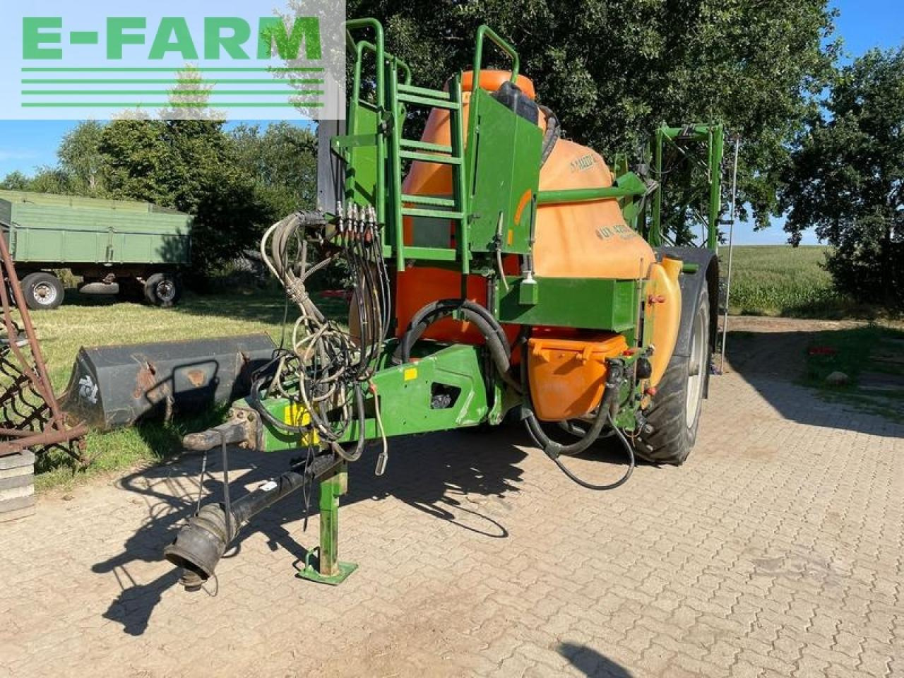 Pulverizador arrastrado Amazone ux 4200 special: foto 8 Pulverizador arrastrado Amazone ux 4200 special: foto 8