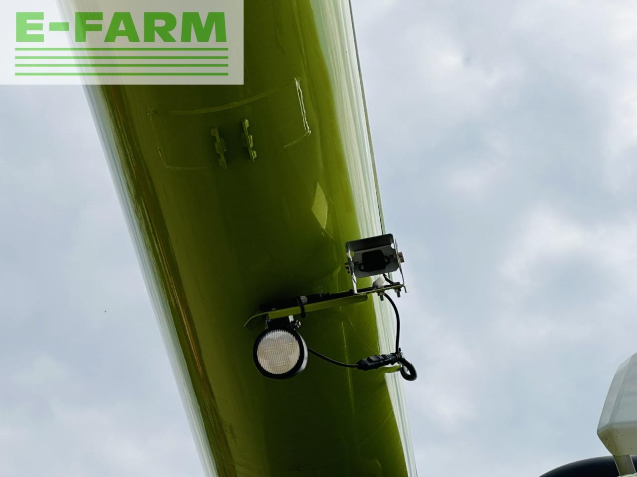 Cosechadora de granos CLAAS LEXION 8800 TT E5: foto 8 Cosechadora de granos CLAAS LEXION 8800 TT E5: foto 8