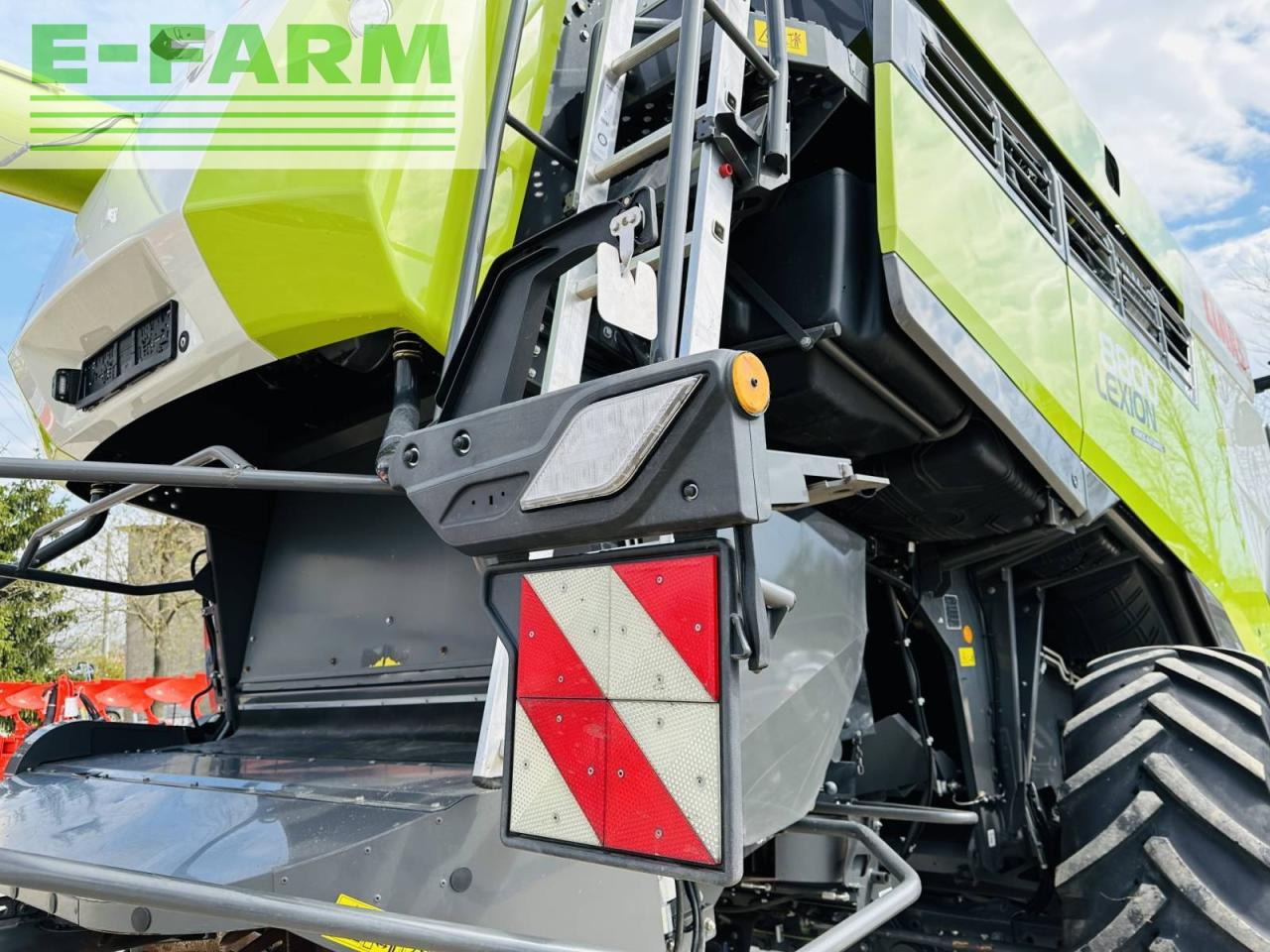 Cosechadora de granos CLAAS LEXION 8800 TT E5: foto 6 Cosechadora de granos CLAAS LEXION 8800 TT E5: foto 6