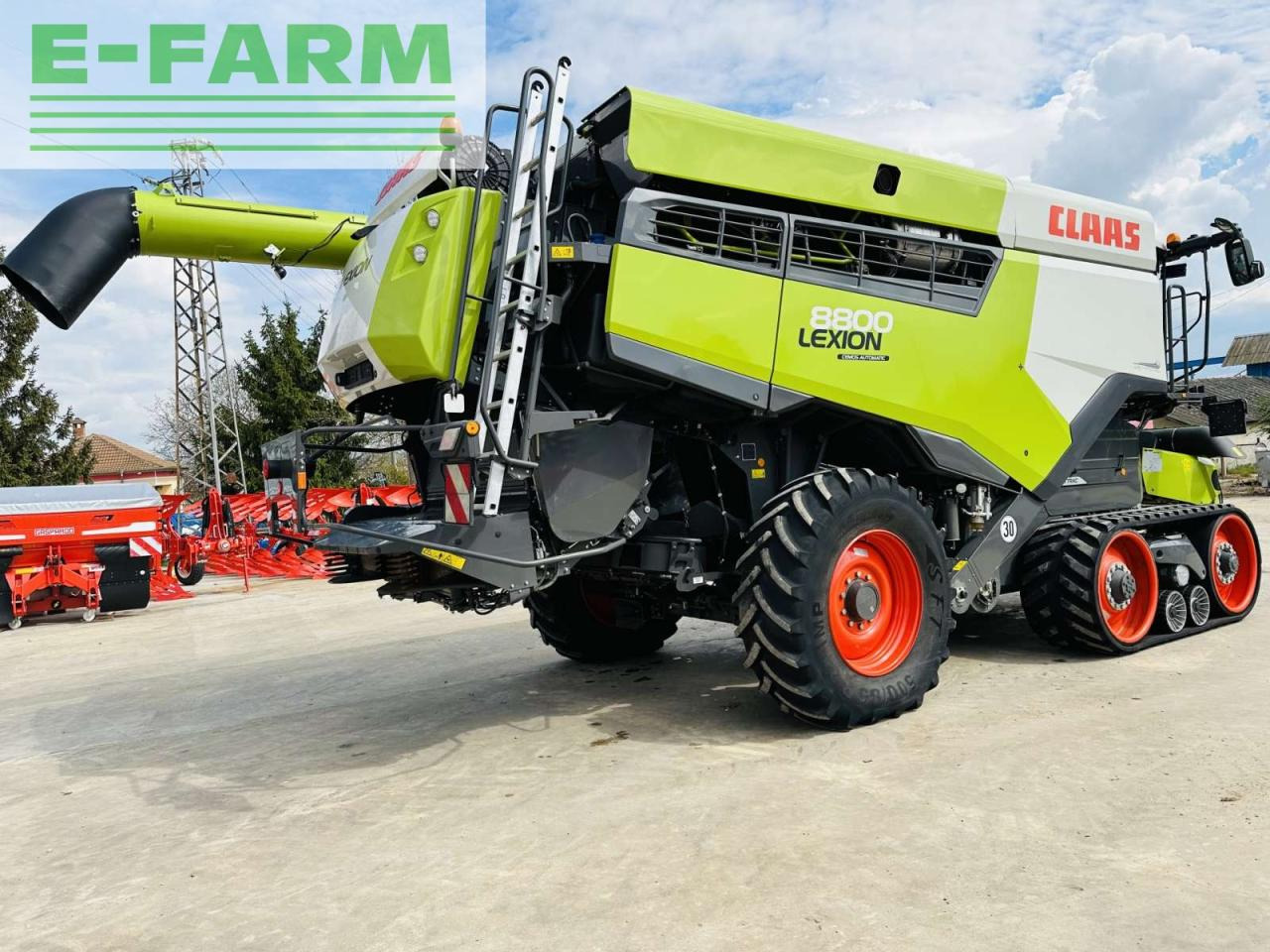 Cosechadora de granos CLAAS LEXION 8800 TT E5: foto 13 Cosechadora de granos CLAAS LEXION 8800 TT E5: foto 13