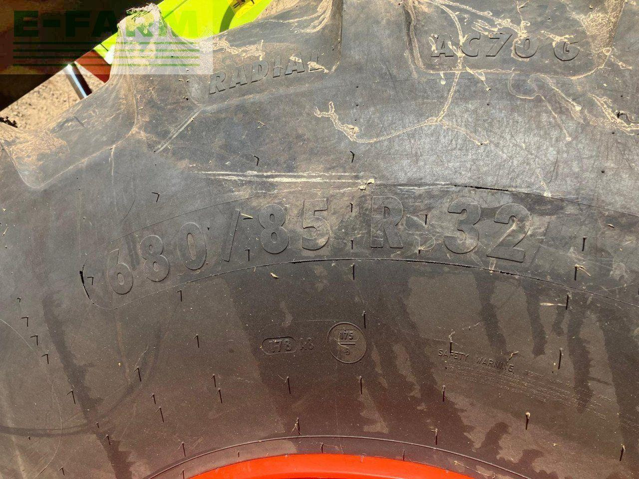 Cosechadora de granos CLAAS TRION 530: foto 7