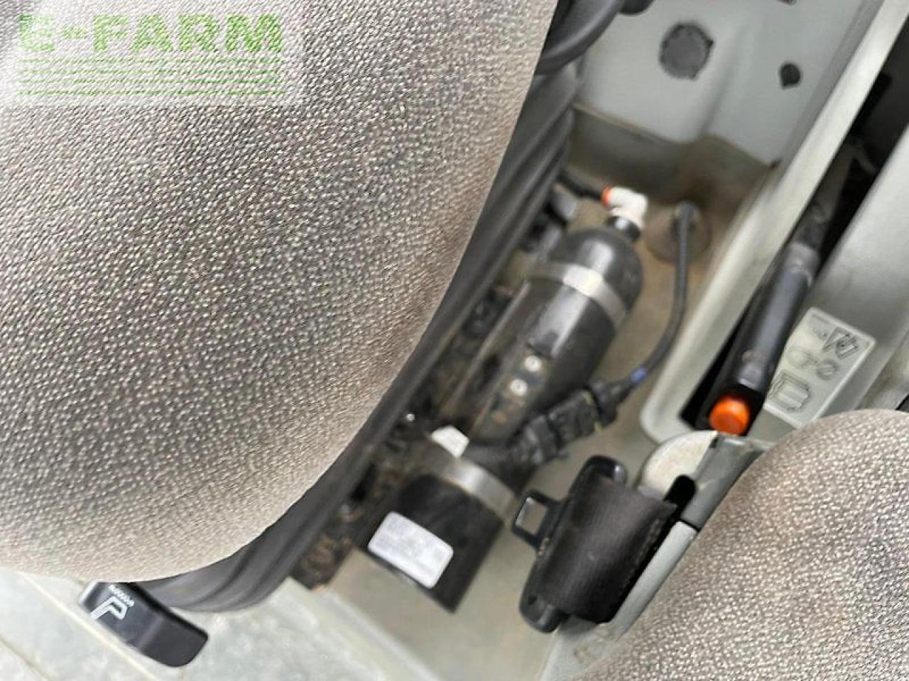 Tractor CLAAS arion 660 cmatic cebis preisreduziert CMATIC CEBIS: foto 12