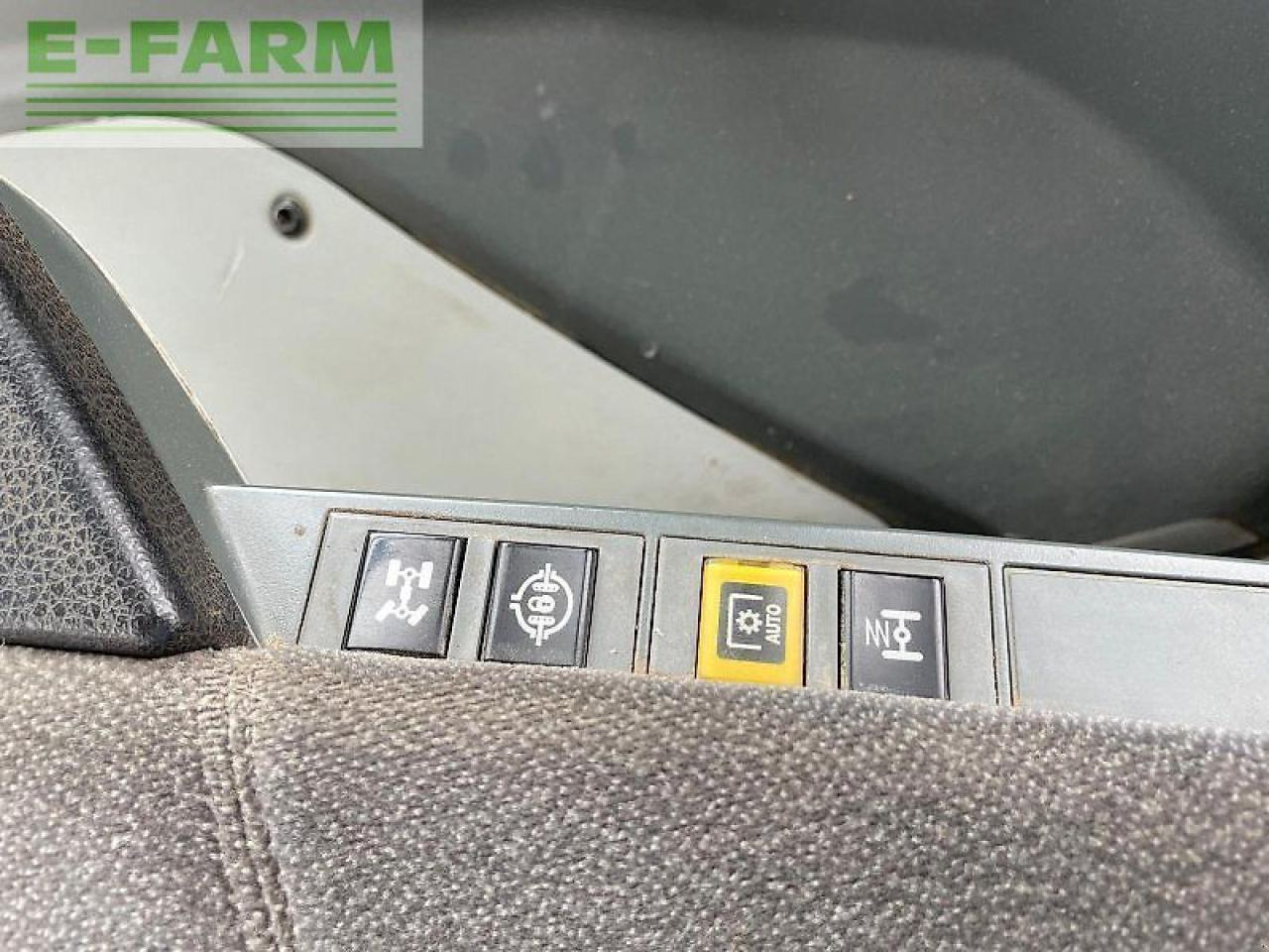 Tractor CLAAS arion 660 cmatic cebis preisreduziert CMATIC CEBIS: foto 18