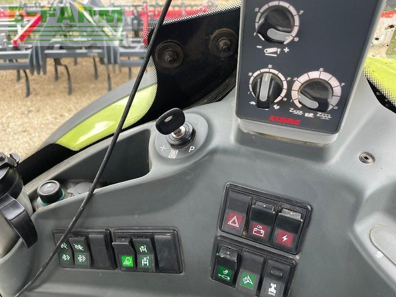 Tractor CLAAS arion 660 cmatic cebis preisreduziert CMATIC CEBIS: foto 16