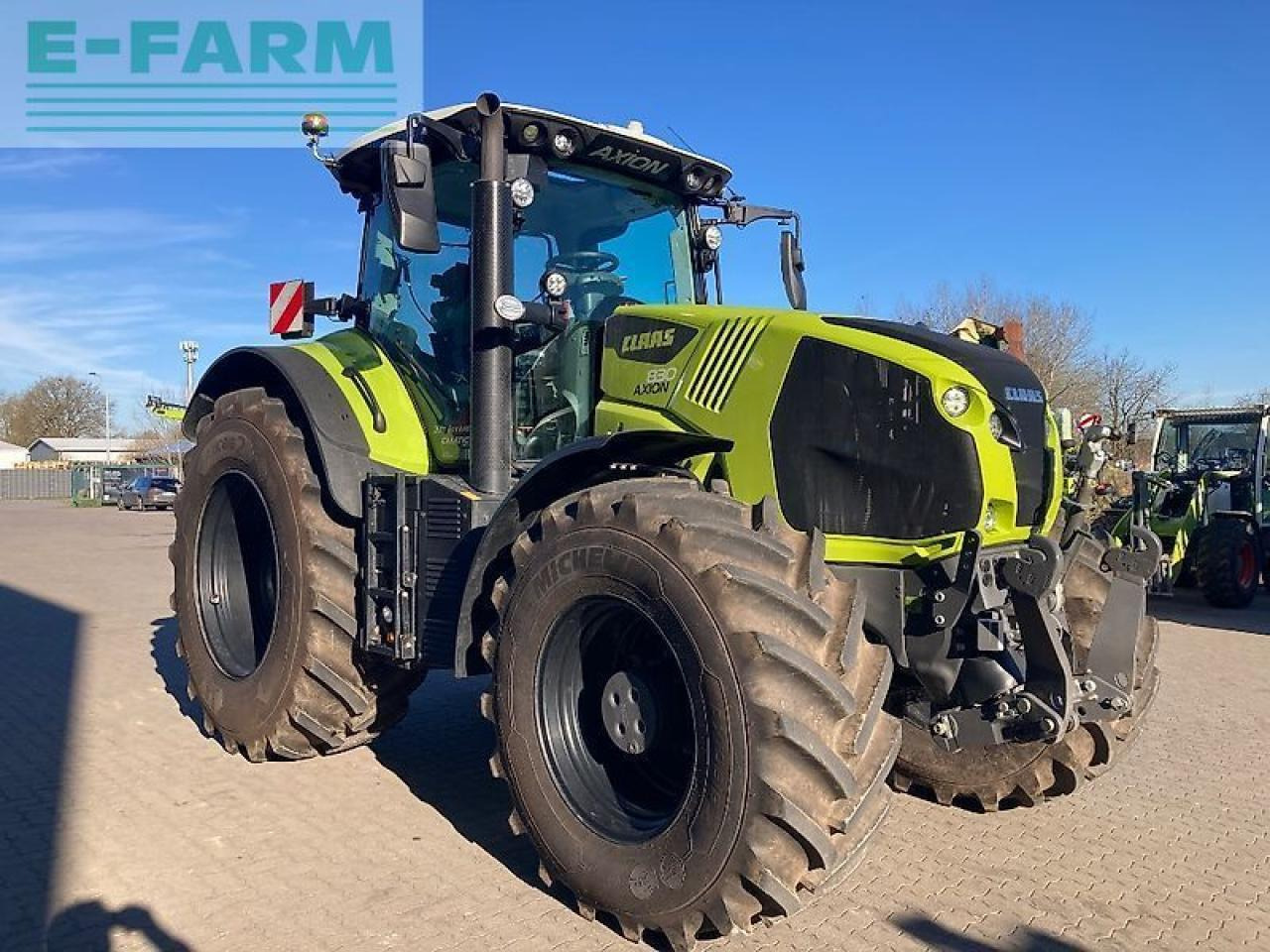 CLAAS axion 830 cmatic CMATIC - Tractor: foto 4 CLAAS axion 830 cmatic CMATIC - Tractor: foto 4