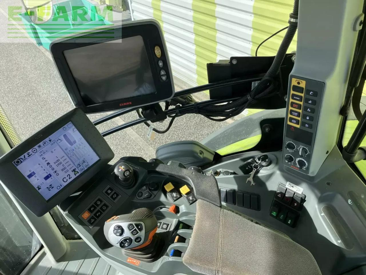 Tractor CLAAS axion 850 cebis + gps: foto 8 Tractor CLAAS axion 850 cebis + gps: foto 8