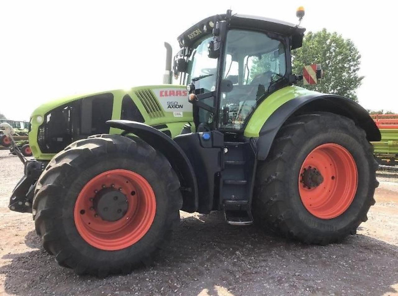 CLAAS axion 950 - Tractor: foto 1 CLAAS axion 950 - Tractor: foto 1