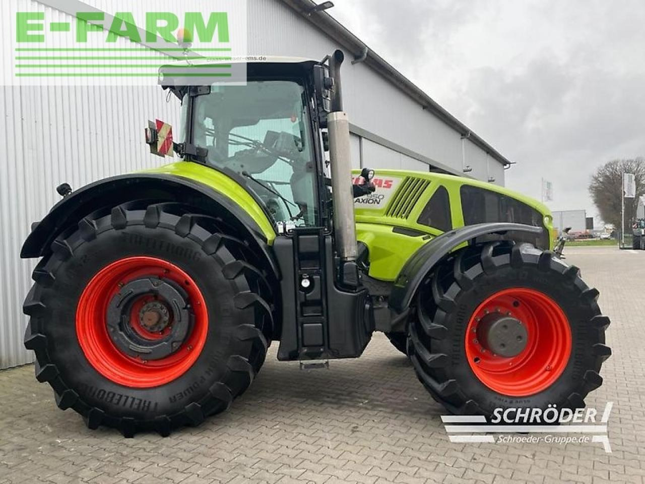 CLAAS axion 950 cmatic rtk - Tractor: foto 2 CLAAS axion 950 cmatic rtk - Tractor: foto 2