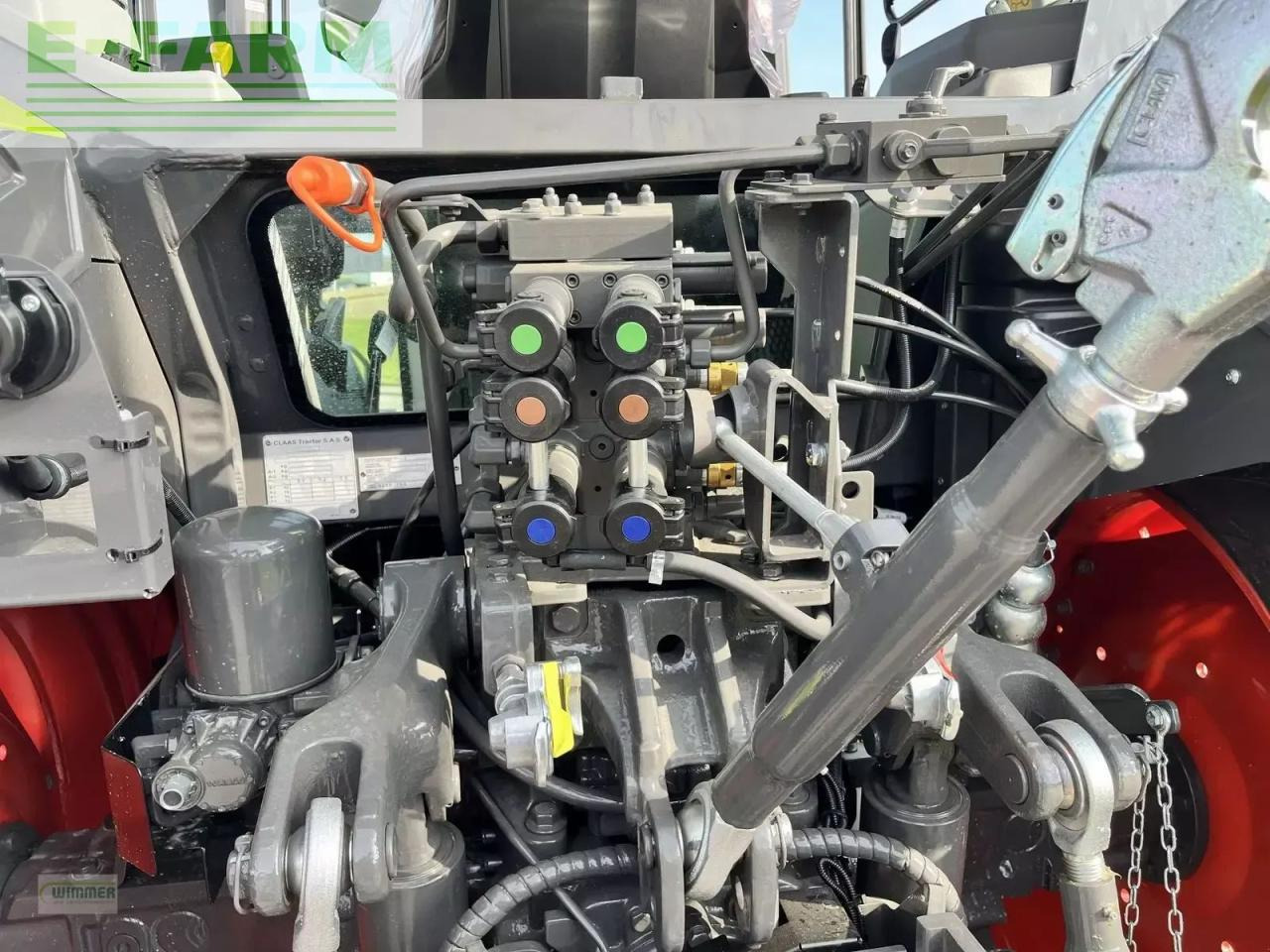 Tractor CLAAS axos 3.105: foto 10 Tractor CLAAS axos 3.105: foto 10