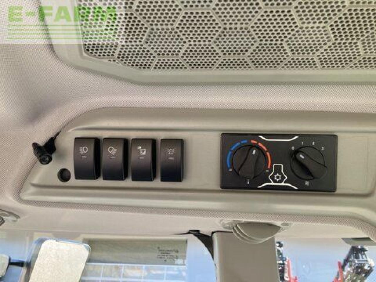 Tractor CLAAS axos 3.95 comfort: foto 26