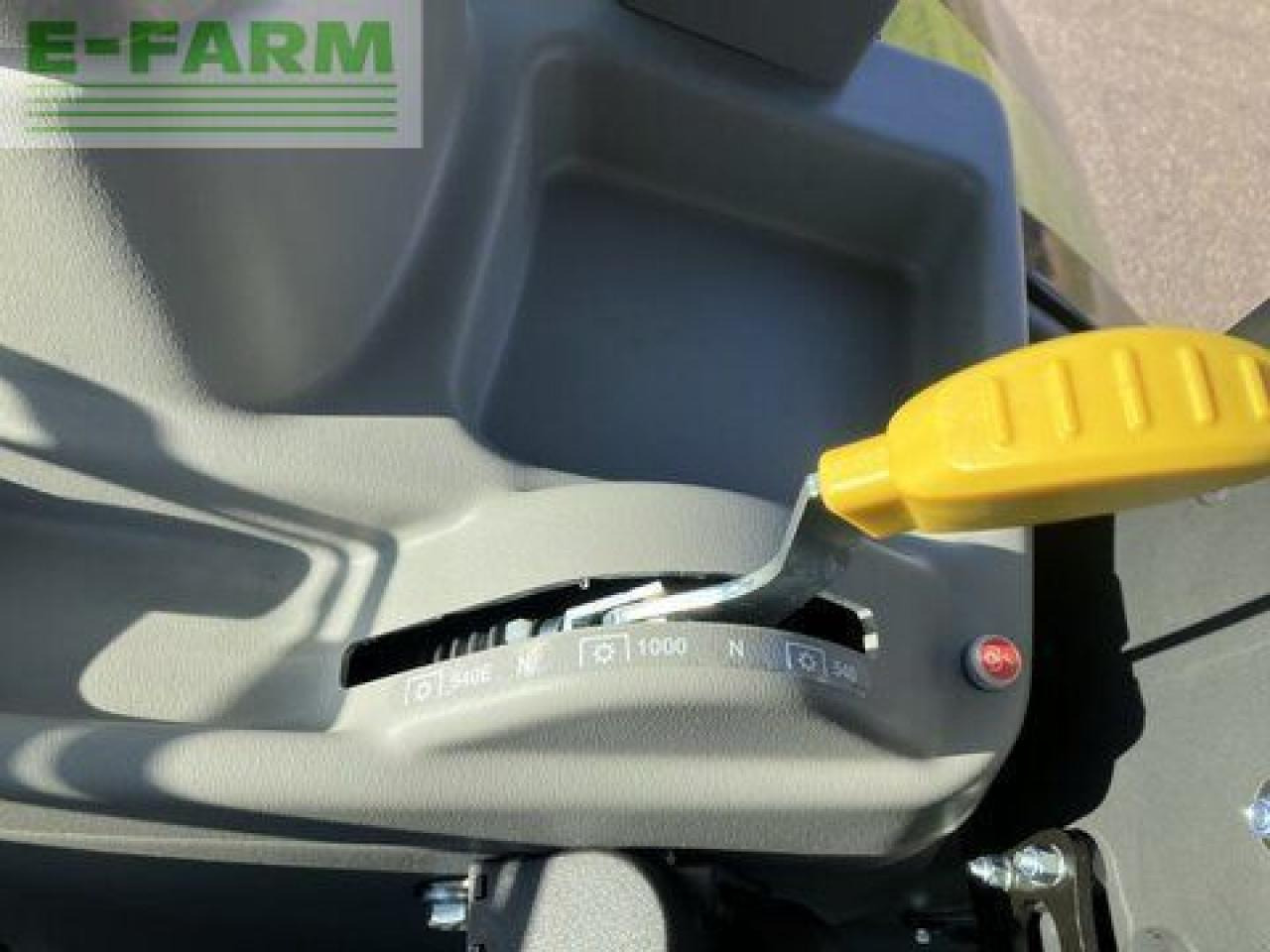 Tractor CLAAS axos 3.95 comfort: foto 27