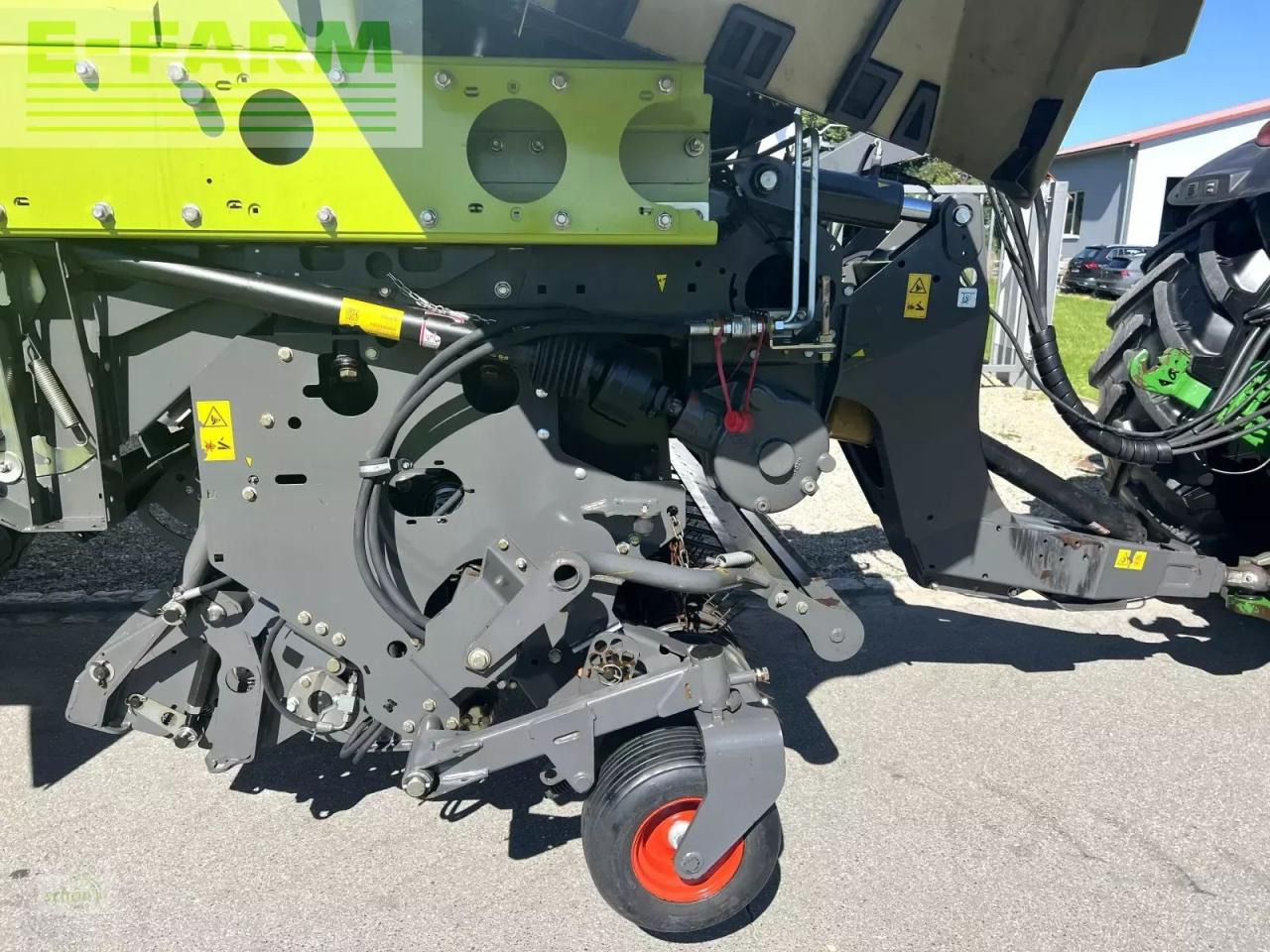 Remolque autocargador CLAAS cargos 8400 im topzustand - mit nur 1.707 fuhren !!: foto 11 Remolque autocargador CLAAS cargos 8400 im topzustand - mit nur 1.707 fuhren !!: foto 11
