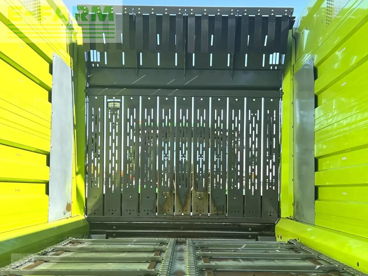 Remolque autocargador CLAAS cargos 8400 im topzustand - mit nur 1.707 fuhren !!: foto 7 Remolque autocargador CLAAS cargos 8400 im topzustand - mit nur 1.707 fuhren !!: foto 7