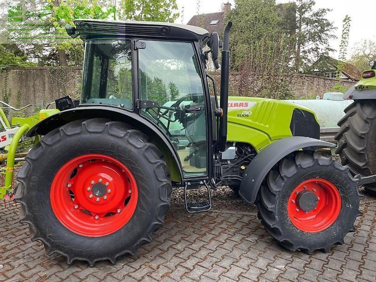 CLAAS elios 210 kabine classic - Tractor: foto 2 CLAAS elios 210 kabine classic - Tractor: foto 2