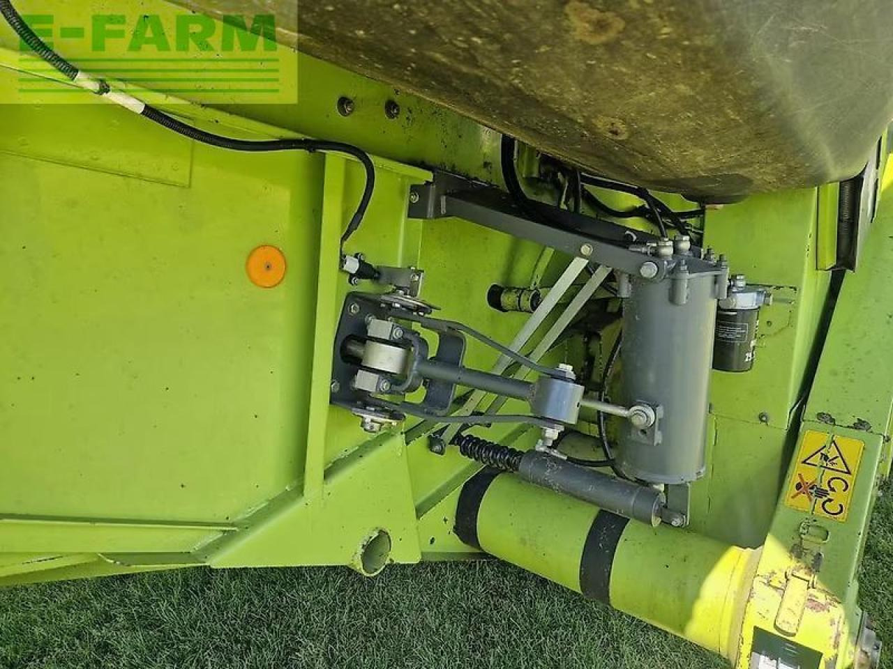 CLAAS lexion 405 - Cosechadora de granos: foto 5 CLAAS lexion 405 - Cosechadora de granos: foto 5