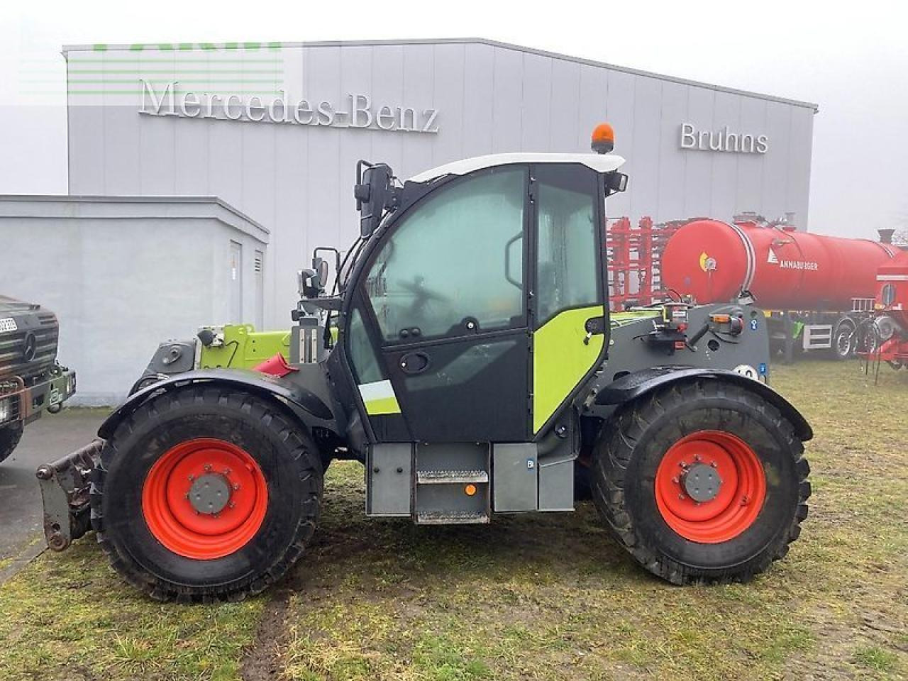 CLAAS scorpion 741 varipower -teleskoplader - Manipulador telescópico: foto 3 CLAAS scorpion 741 varipower -teleskoplader - Manipulador telescópico: foto 3